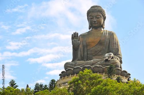 Photo: Tian Tan Buddha in Hong Kong. Tian Tan Buddha in Hong Kong.