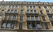 façade d'immeuble urbain