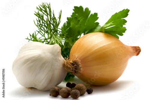Photo: Aromatic herbs, onions, garlic and pepper Aromatic herbs, onions, garlic and pepper