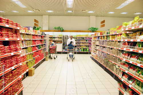 Photo: Shopping at the supermarket Shopping at the supermarket