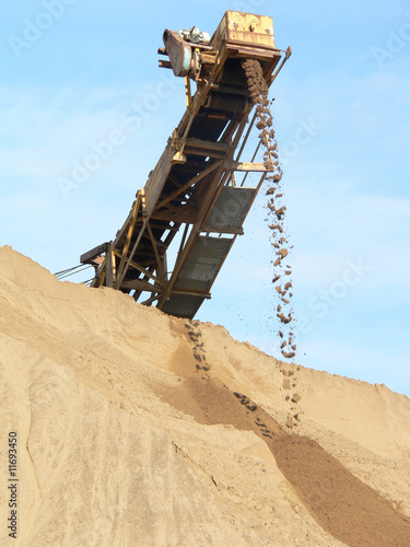 Sandbagger
