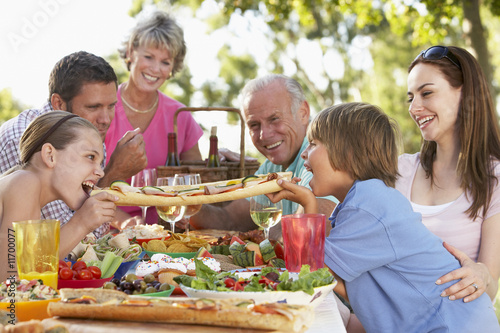 Family Dining Al Fresco