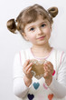 Foto: Cute girl with heart Cute girl with heart