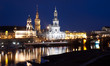 Vista nocturna de Dresde