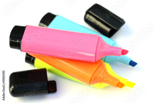 Photo: surligneurs fluos surligneurs fluos