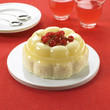 Foto: moulded vanilla blancmange on sponge moulded vanilla blancmange on sponge
