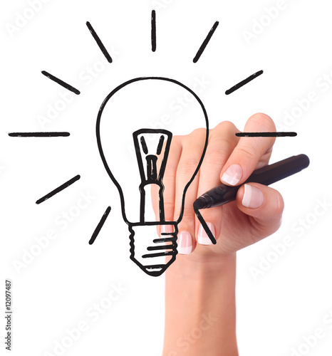 Hand drawing light bulb