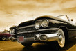 Potężny Muscle Car – klasyczna sepia
