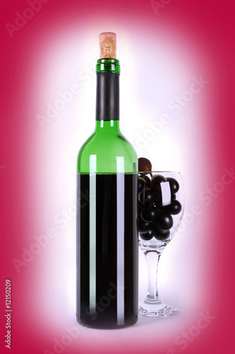 Photo: wine-glassful on red wine-glassful on red