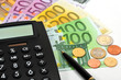 Foto: Taschenrechner, Tischrechner, Geld, Stift Taschenrechner, Tischrechner, Geld, Stift