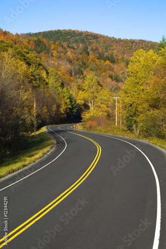 Photo: Winding scenic highway Winding scenic highway
