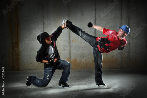 Photo: Hip Hop Men Dancing Hip Hop Men Dancing