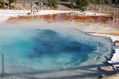 Photo: Emerald hot springs in Yellowstone National Park Emerald hot springs in Yellowstone National Park