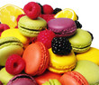 macarons, framboises et mûres