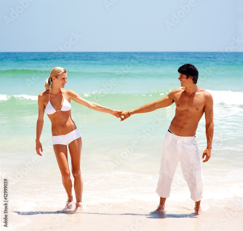 Holding Hands Romantic. holding hands on the beach