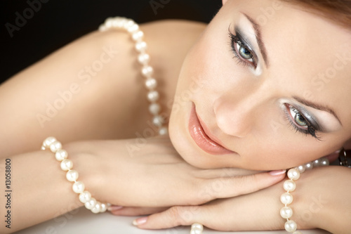 Photo: The girl with pearls The girl with pearls