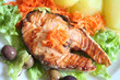 Salmão - Batatas cozidas - salmon - boiled potatoes - saumon