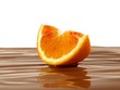 Orange auf flüssiger Schokolade