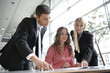 kollegen in meeting