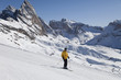 Skifahrer in den Dolomiten