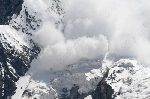 Photo: snow avalanche.. snow avalanche..