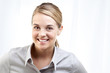 Jolie jeune femme souriante Jolie jeune femme souriante