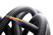fil électrique, matériel d'électricien sur fond blanc, image