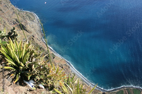 Foto: View from cliff to ocean, Madeira View from cliff to ocean, Madeira