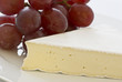 Käse mit Trauben