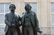 Statue von Goethe und Schiller in Weimar Statue von Goethe und Schiller in Weimar