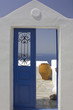 Puerta sobre el mar