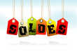 étiquettes SOLDES pendues