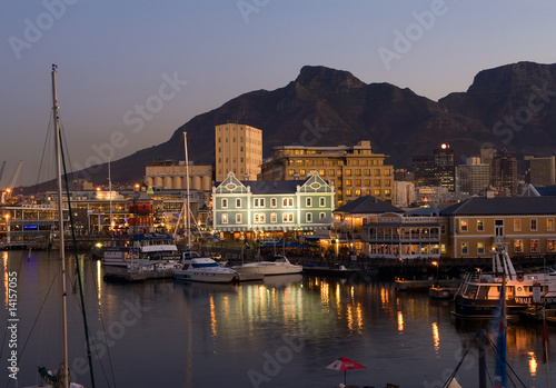 Photo: Victoria and Albert Waterfront in the Evening, Cape Town Victoria and Albert Waterfront in the Evening, Cape Town