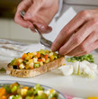 préparation tartine légumes