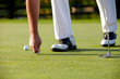 Golfer mit Pitchgabel
