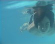 vue sous marine dans la piscine
