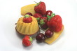 gateaux et fruits rouges