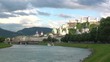 salzburg mit salzach und panorama