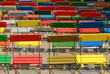 bunte Stühle