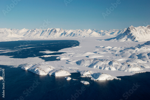 Photo: Greenland, ice floe and mountains Greenland, ice floe and mountains