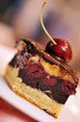 Donauwellen Kuchen mit Kirschen, Schokolade und Creme Donauwellen Kuchen mit Kirschen, Schokolade und Creme