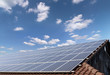 Dach mit Solarzellen