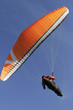 Gleitschirmflieger  auf der Wasserkuppe, Deutschland.|