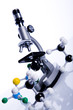 Microscope and atom