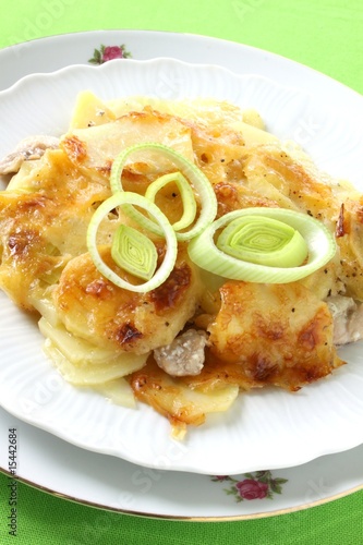 Foto: Auflauf mit Kartoffel, Hähnchen und Lauch Auflauf mit Kartoffel, Hähnchen und Lauch
