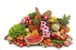 fruits et légumes sur fond blanc