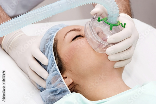 Photo: Beautiful patient receives anaesthetic Beautiful patient receives anaesthetic