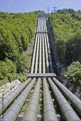 Foto: Rohrleitungen Rohrleitungen