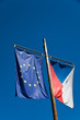 EU Fahne und tschechische Flagge
