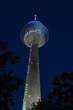 Fernmeldeturm in Düsseldorf in der Nacht